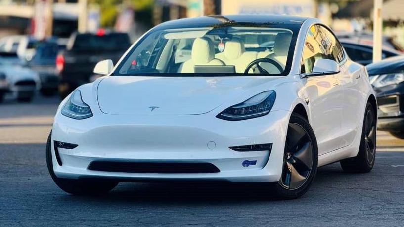 TESLA MODEL 3 2019 5YJ3E1EB5KF213612 image